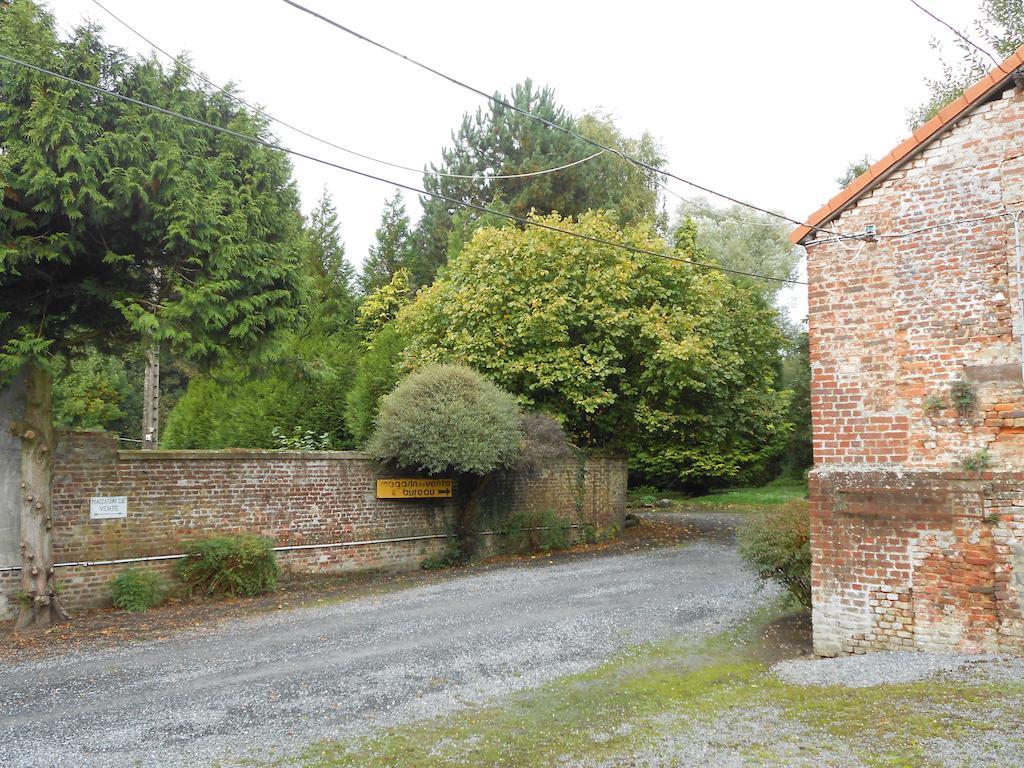 Le Gite Pien Apartment Wignehies Bagian luar foto