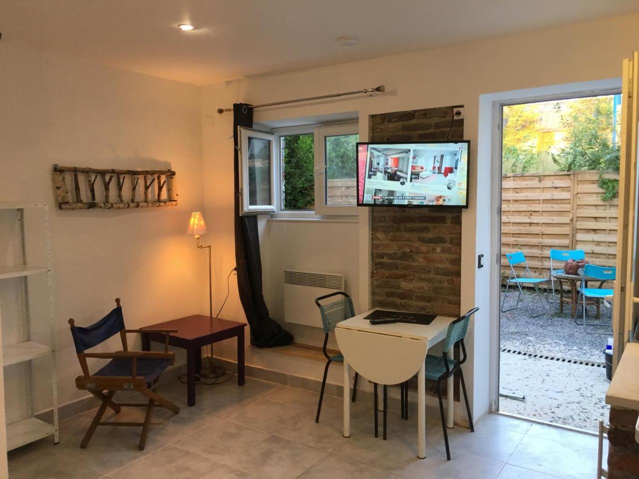 Le Gite Pien Apartment Wignehies Bagian luar foto