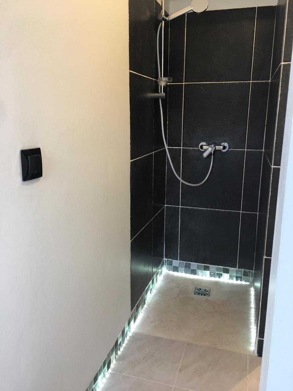 Le Gite Pien Apartment Wignehies Bagian luar foto